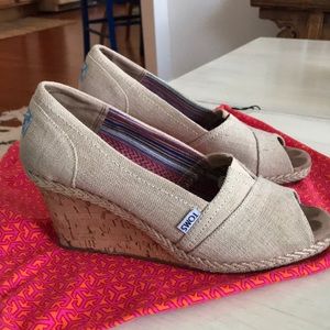 Toms wedge sandal